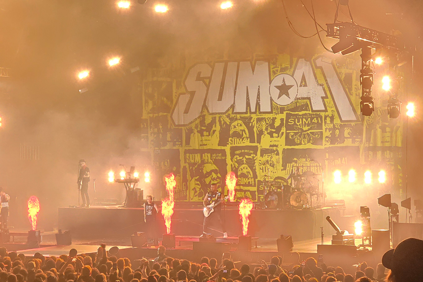 Sum 41 - Farewell Concert