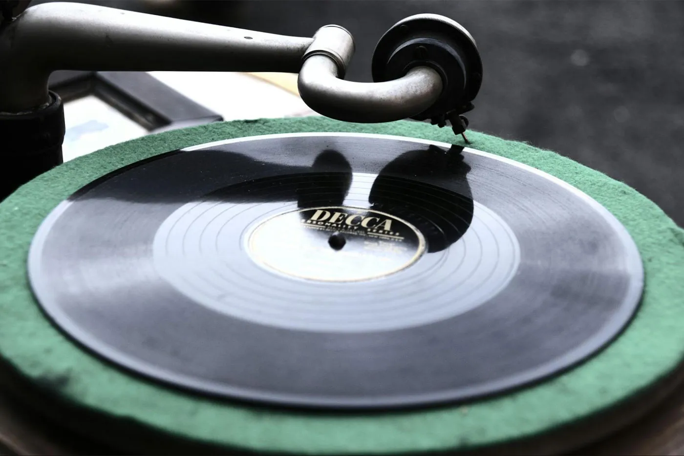 Environmental cost of physical media